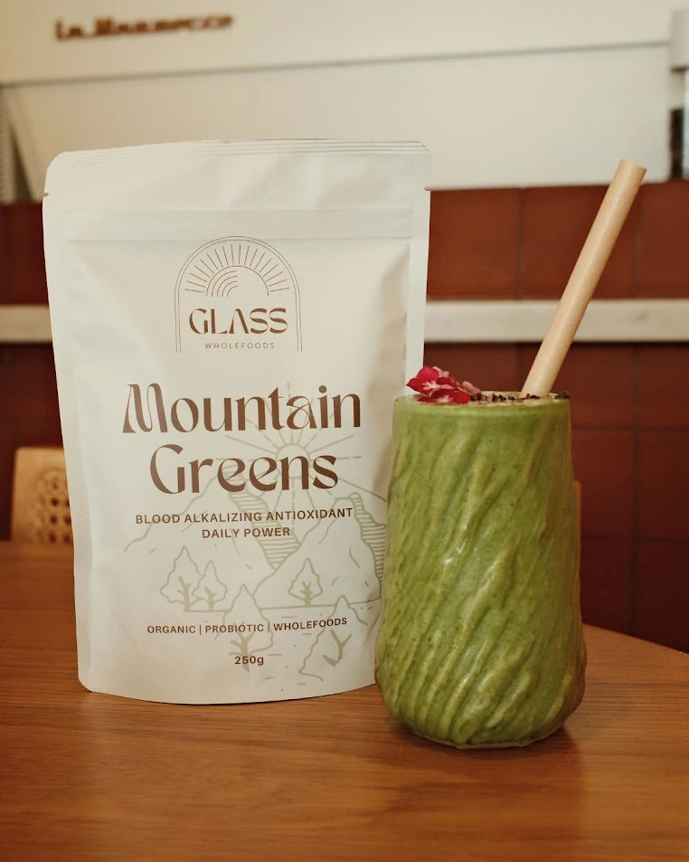 Mountain Greens powder Lifestyle image